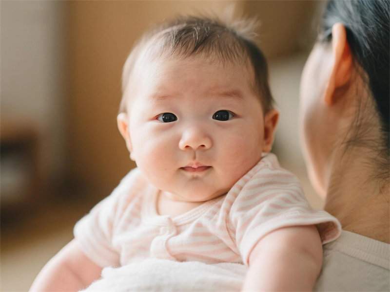 推荐一些姓雷时尚女孩名字 时尚雷姓女孩取名建议